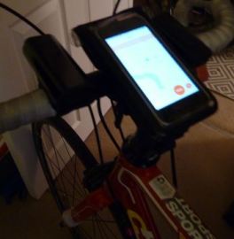 photo of topeak phone mount on stem of racing bike
